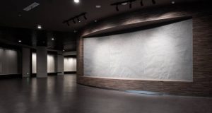 Buying 3D-Wall Panels for Stage Backdrops